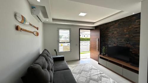 Casa em Floripa - 200m da praia in Florianópolis