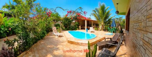 Casa em Ilheus com Piscina a 550m da Praia