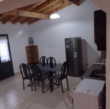 Casa en Jose Marmol primer piso