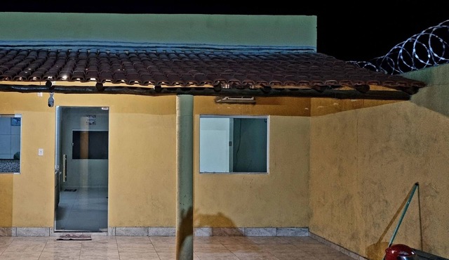 Casa Grande E Confortavel