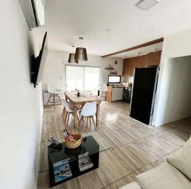 Casa impecable con Pileta, Garage