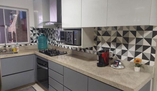 CASA PROXIMO A PRAIA GUARATIBA in Rio de Janeiro