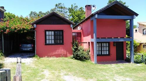 Casa Roja in Playa Verde
