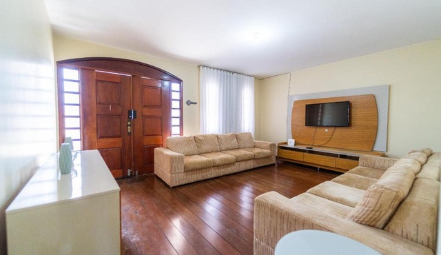 Casa,Varanda,Churrasqueira,Até 9 Hóspedes,JrCatito