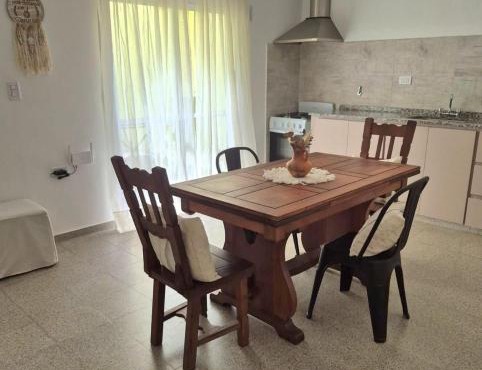 CasaMora departamento céntrico con cochera gratis, 2 habitaciones