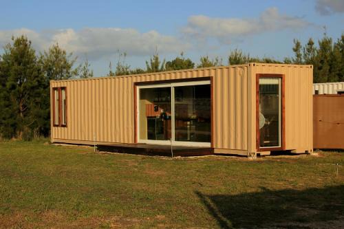 Casas Containers - Barrio Los Teros con pileta compartida - Santa Clara del Mar