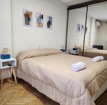 Casita de Tucumán Apart - Cochera Cercana