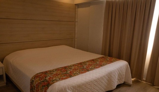 Central & Pet-friendly Stay w/Pool l 5.6 miles to Pelotas International Airport