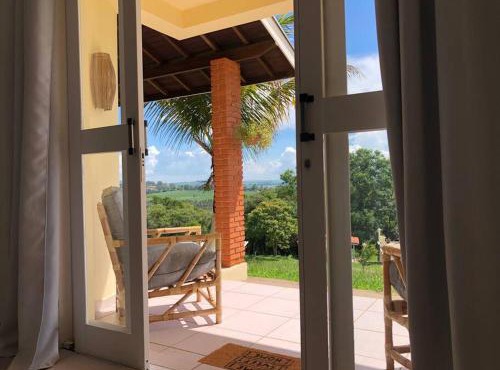 Chácara tipo resort a maior piscina que vc já viu!