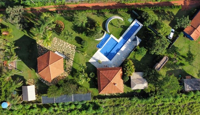 Chalé Charmoso - Piscina Privativa - Lago Oeste