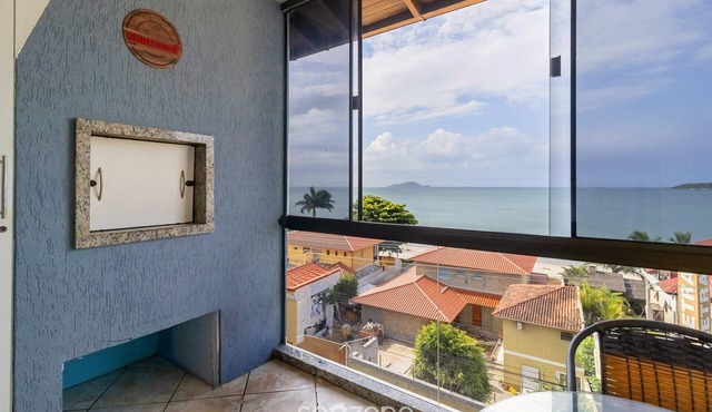 Charming Apt With Balcony and Sea View Edj0410 in Florianópolis