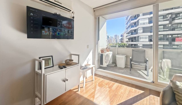 Charming Central Buenos Aires Apartment with City Views in Buenos Aires