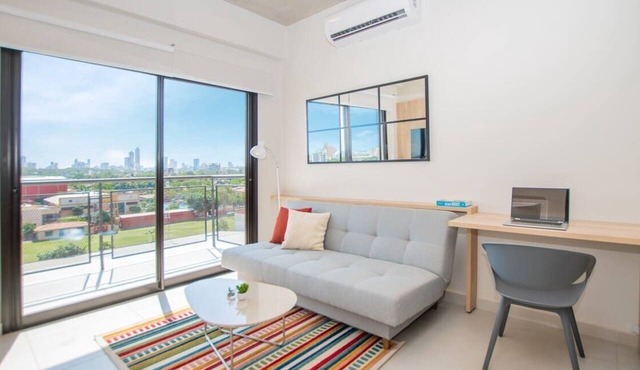 Chic Two-Bedroom Near Shopping with Pool and BBQ Lounge
