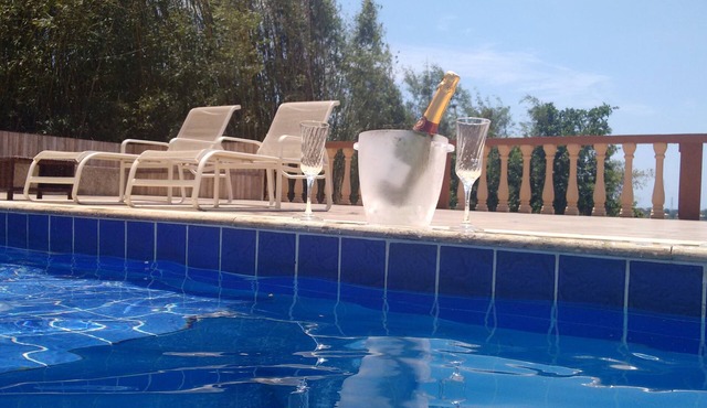 Come and enjoy the beauties of Búzios in a calm and cozy place. in Armação dos Búzios