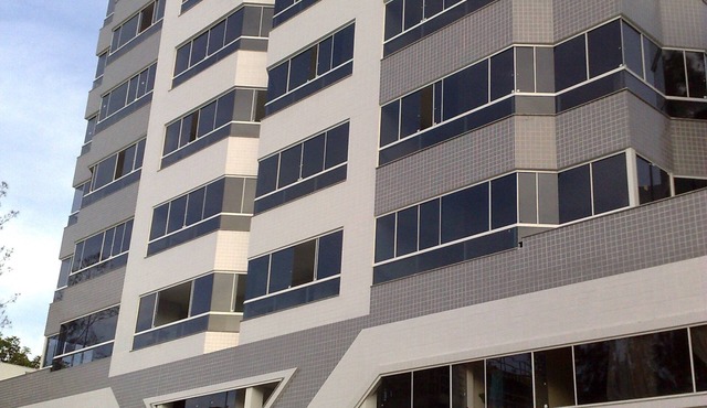 Complete 2-bedroom apartment