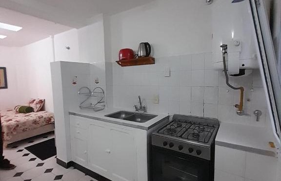 Departamento ubicado a 4 cuadras de la Plaza Ramírez.