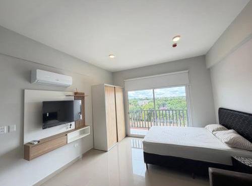Departamento Monoambiente con piscina y vista en terraza