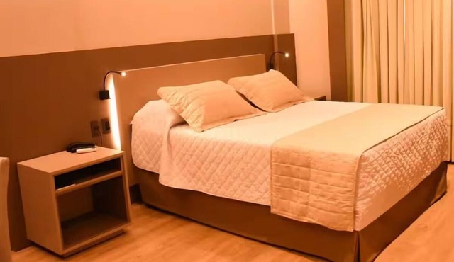 Discover Dourados from a Well-Located and Relaxing Retreat