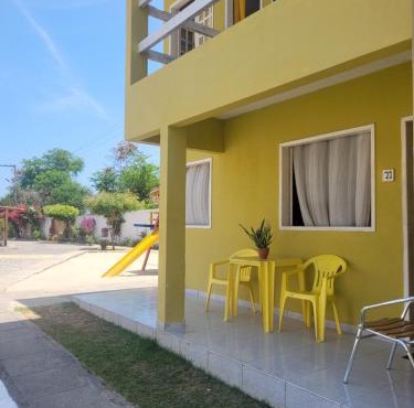 Duplex em Condomínio familiar com 03 quartos à 200m da praia e 500m do Veneza Water Park in Paulista