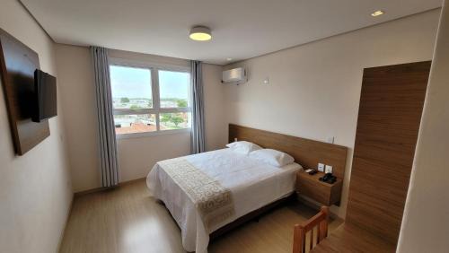 EKT Executive Hotel