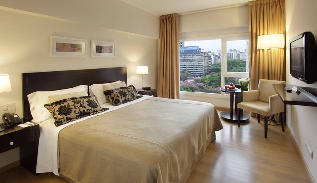 El Conquistador Hotel