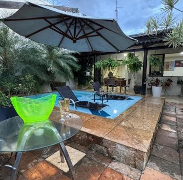 Excelente Casa para 10 pessoas proximo ao Shopping Flamboyant- Serra Dourada-Autódromo