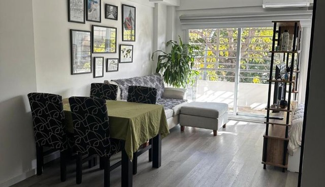 Excelente departamento en Buenos Aires con balcon
