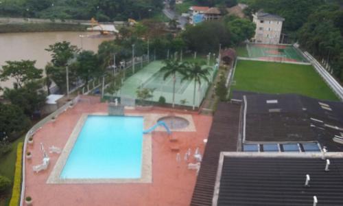 FLAT CONJUGADO CAVALINHO BRANCO o in Águas de Lindoia