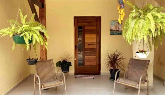 Flat espaçoso em Ilhabela com ar condicionado