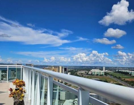 Flat II SAINT MORITZ, TOP 10, Aconchegante, Espaçoso, Vista, Esplanada, Região Central de Brasília, NOVO, Executivo ou Família