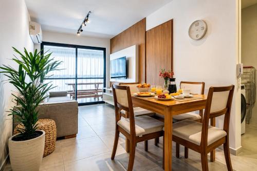 Gourmet Balcony, Barbecue and Swimming Pool in Barra | San Martin | Destino BSM 203A