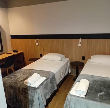 Grand Hill Hotel