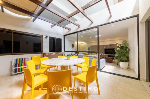Ground Floor Apartment | 4 Bedrooms | Up to 12 Guests | Barra Bali | Destino BSM 002