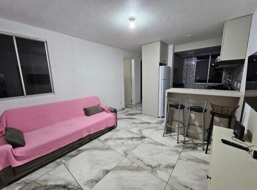 H 432 Apartamento mobiliado 02 quartos com estacionamento