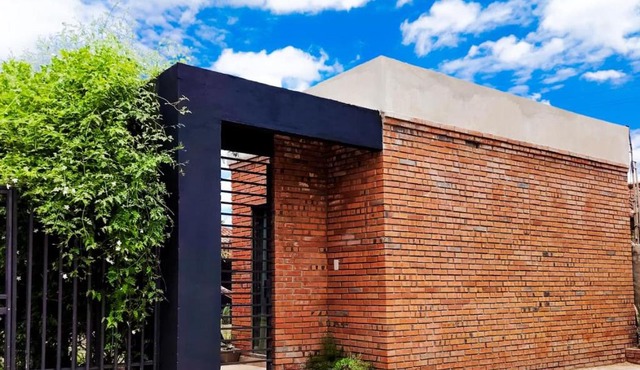 Habitación independiente cerca del Aeropuerto- SKYHOME I