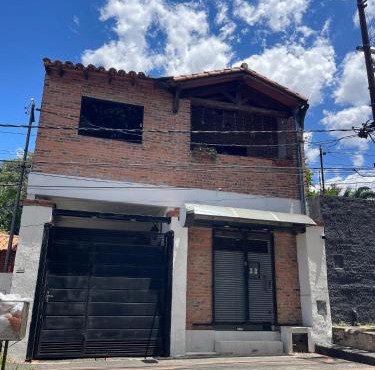 Habitación independiente primera planta