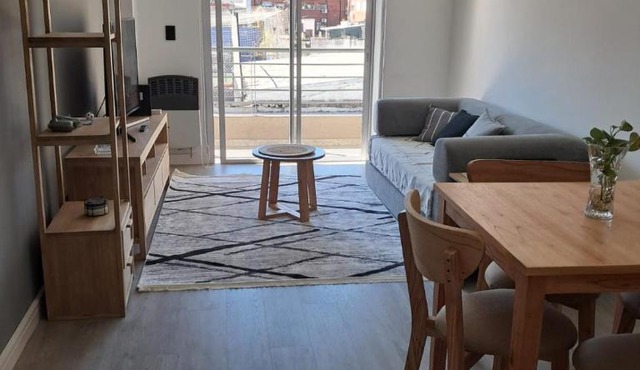 Hermoso departamento en Caseros Centro in Caseros