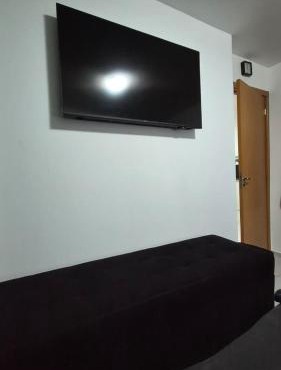 Hospedagem Moto GP Segurança 24h Ar e Piscina