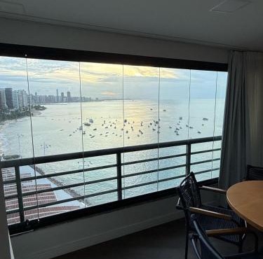 Hospedagem na BEIRA MAR DE FORTALEZA !