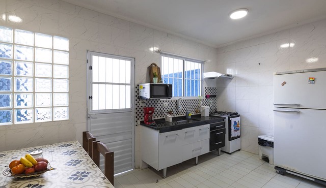 HOSTEL QUINTAL GUEST - Guarujá