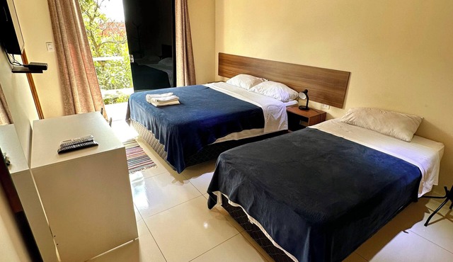 Hotel Junior