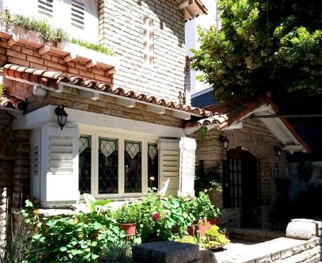 Hotel Medina y Mar BnB