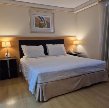 Hotel Vila Mariana Bienal Suites UH 1005 in São Paulo
