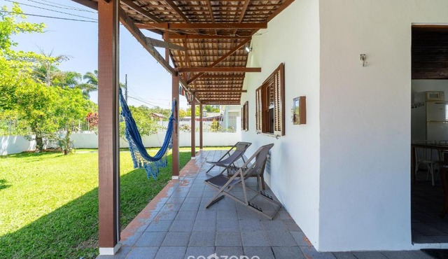 House w/2 Bedrooms 650 m from the Beach ADU0440