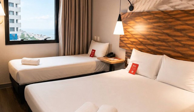 Ibis Santos Gonzaga Praia