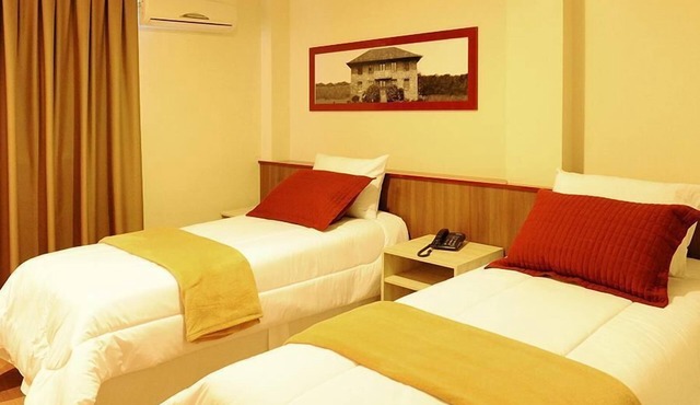Imigrantes Hotel