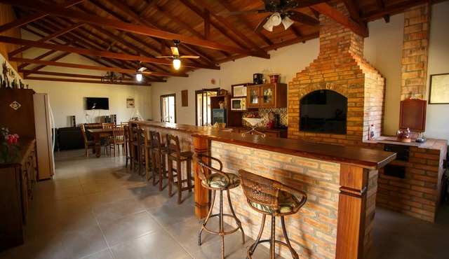 Incr vel Casa de Campo com Wifi em Palmeira PR