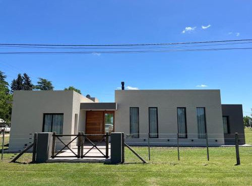 La Viña del Salado in General Belgrano