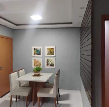 Lar Nely