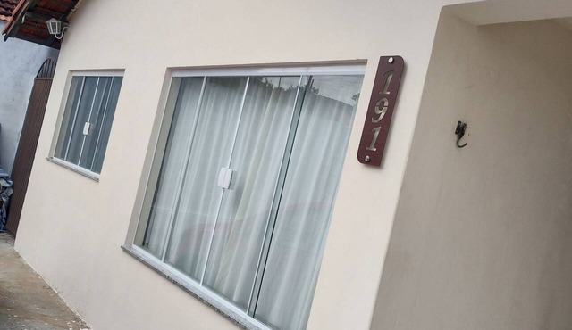 Large, fully furnished family home